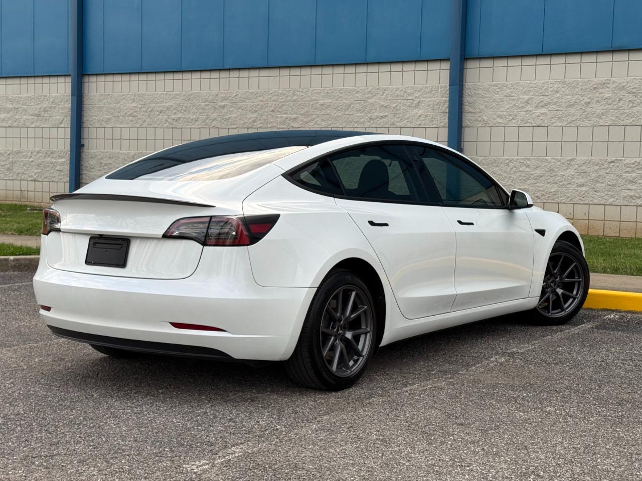 Tesla Model 3 Long Range AWD 2023