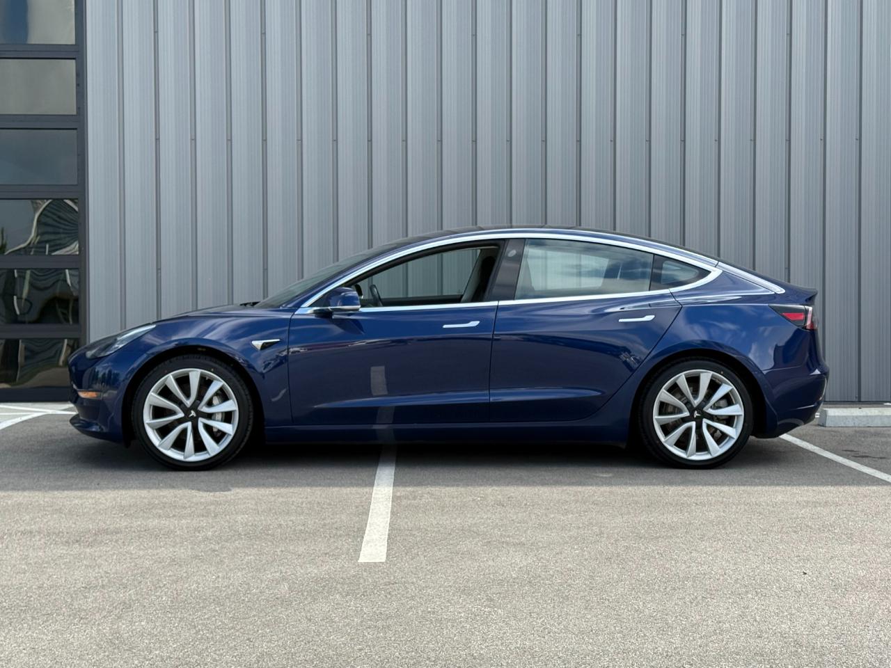 Tesla Model 3 Long Range Battery AWD 2018