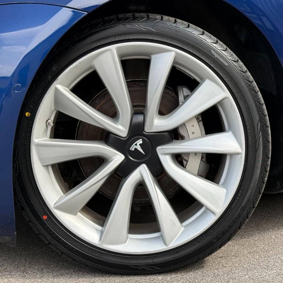Tesla Model 3 Long Range Battery AWD 2018