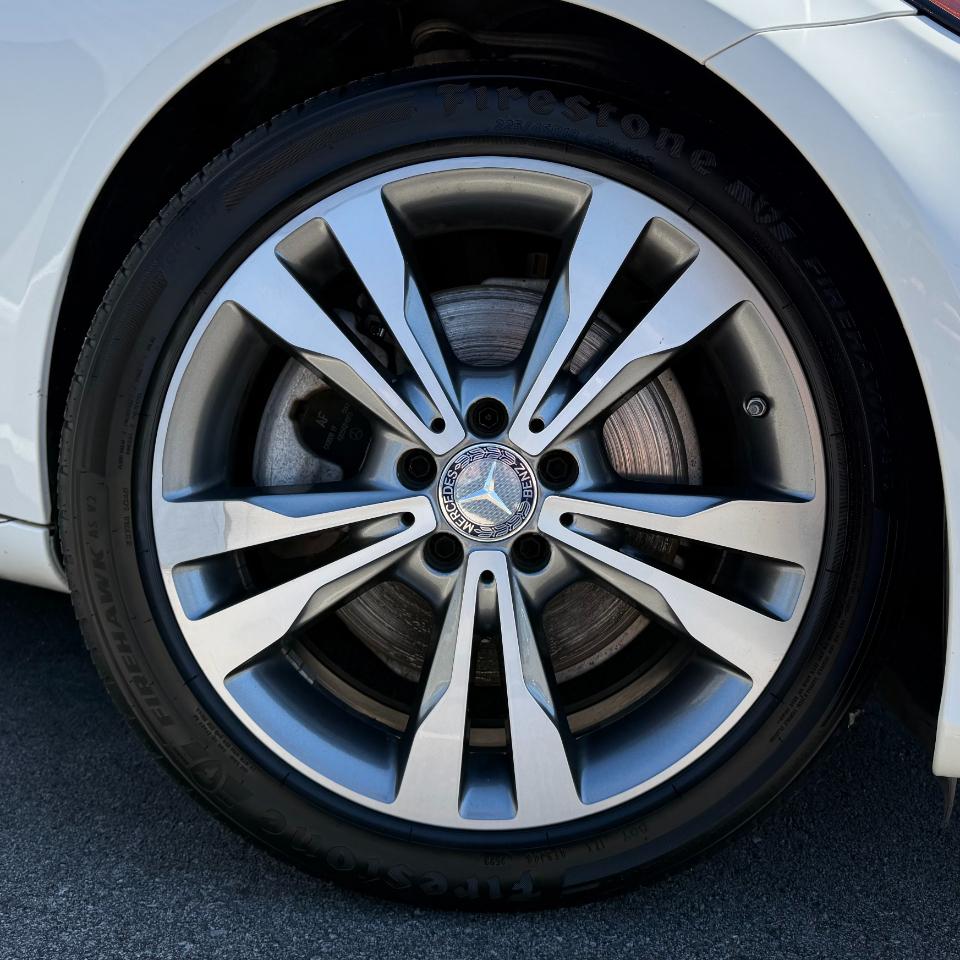 Mercedes-Benz C-Class 4dr Sdn C 300 RWD 2015