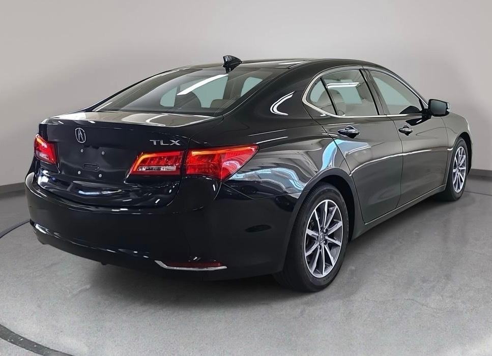 Acura TLX 2.4L FWD 2020