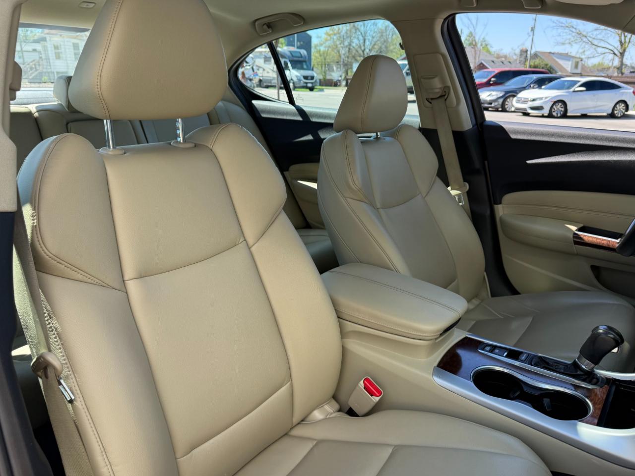 Acura TLX 2.4L FWD 2020