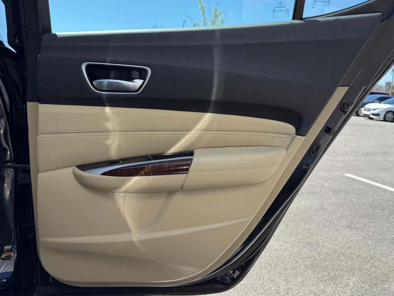 Acura TLX 2.4L FWD 2020