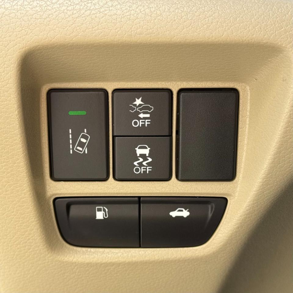 Acura TLX 2.4L FWD 2020