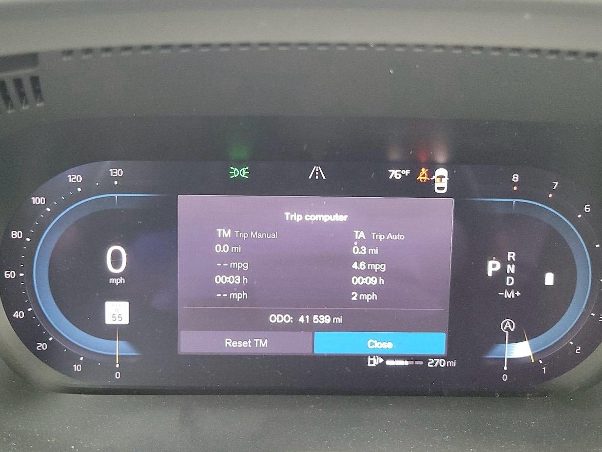 Volvo XC60 B5 AWD Ultimate Bright Theme 2023