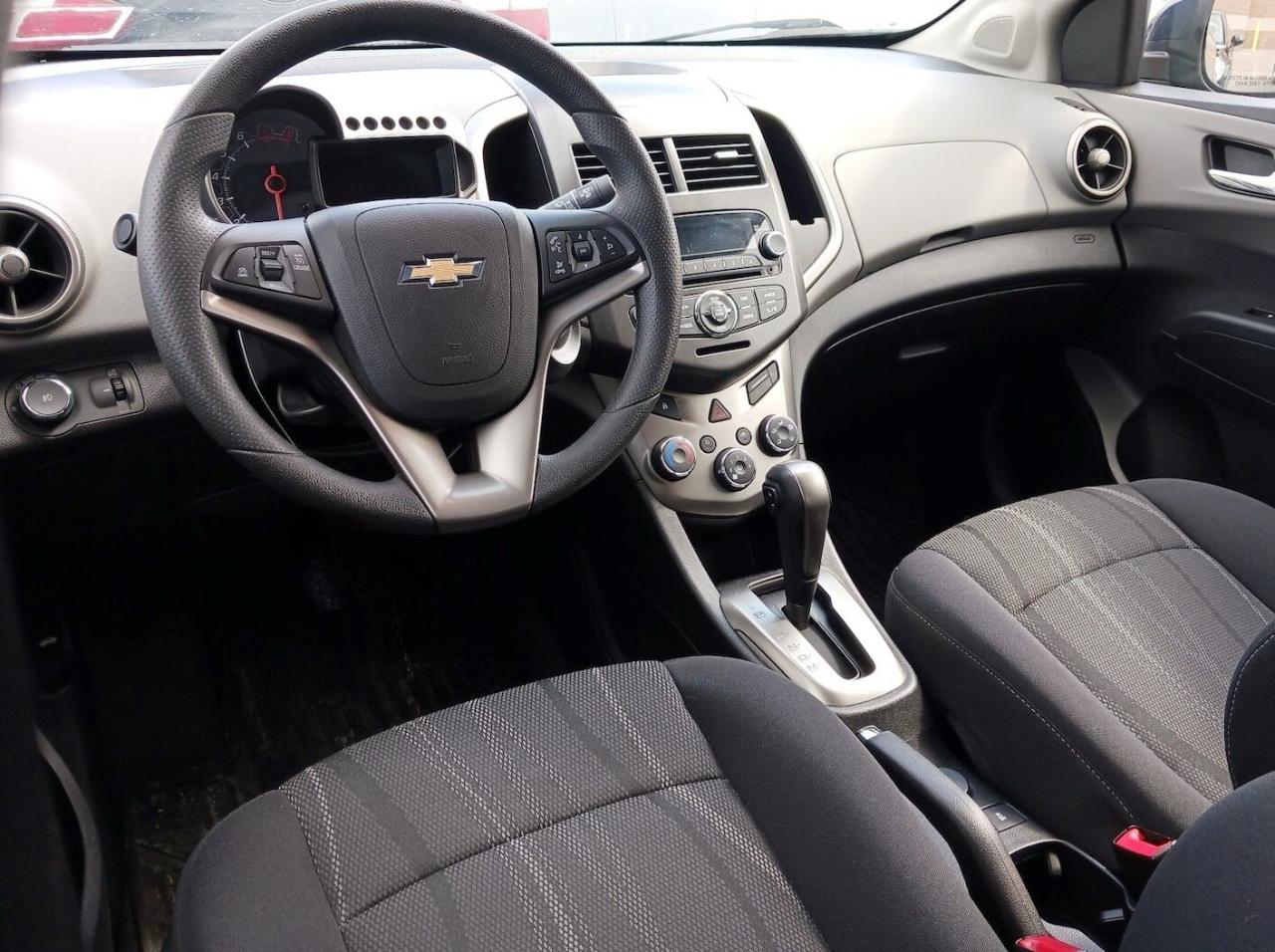 Chevrolet Sonic 4dr Sdn Auto LT 2015