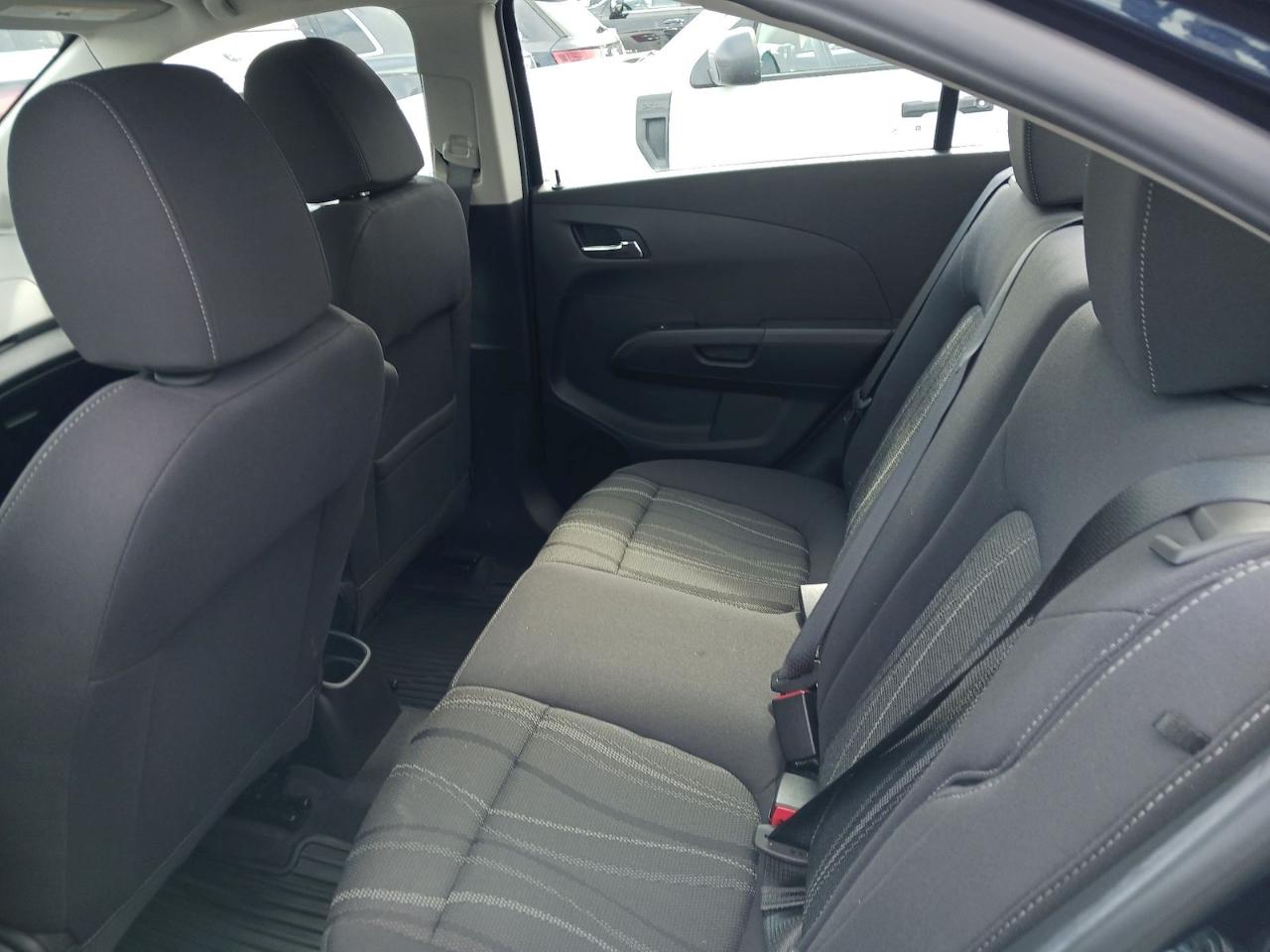 Chevrolet Sonic 4dr Sdn Auto LT 2015