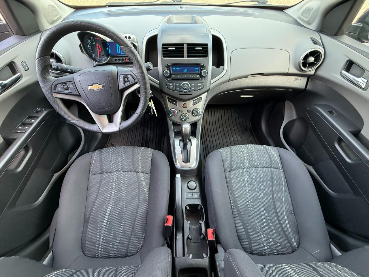 Chevrolet Sonic 4dr Sdn Auto LT 2015