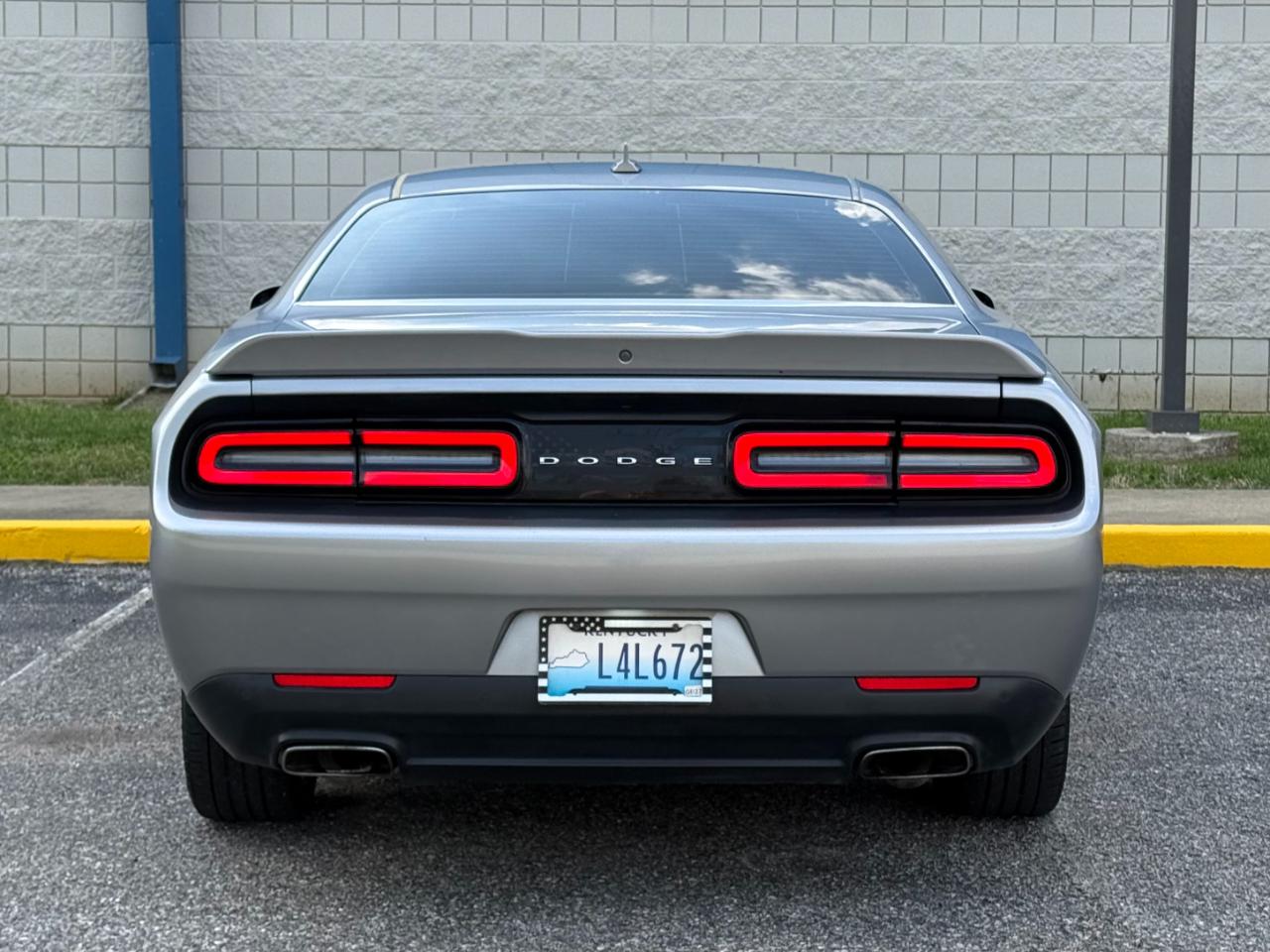 Dodge Challenger SXT Plus RWD 2018