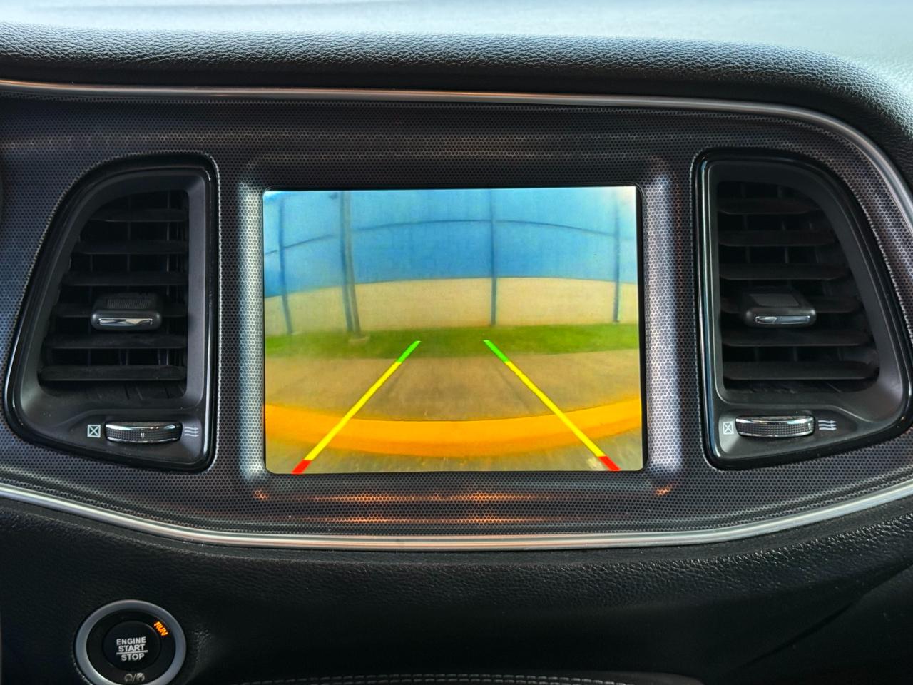 Dodge Challenger SXT Plus RWD 2018