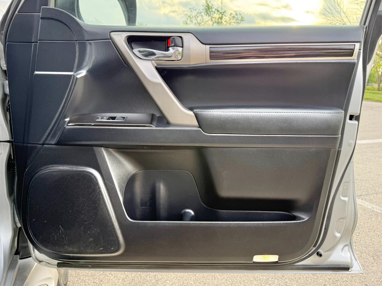 Lexus GX 460 4WD 4dr 2015