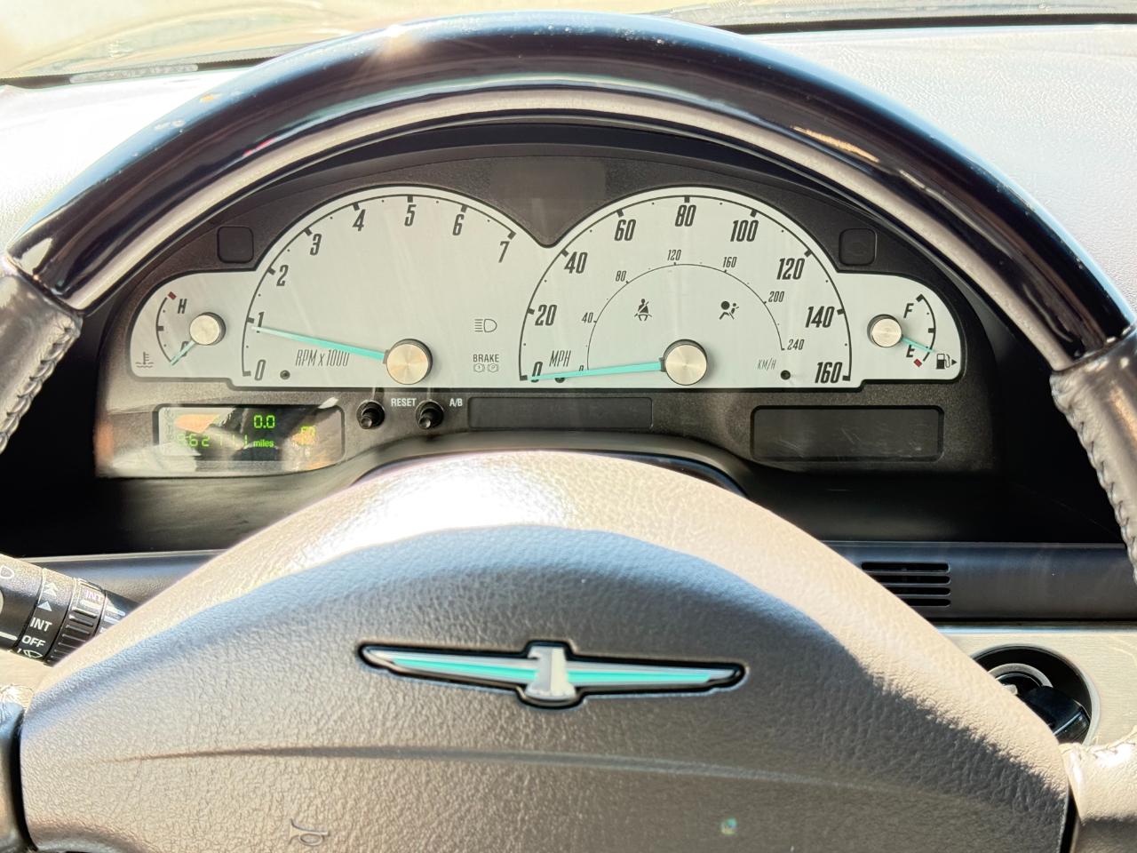 Ford Thunderbird 2dr Conv w/Hardtop Premium 2002