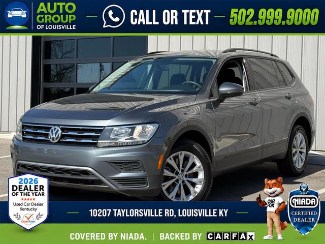 Gray 2019 Volkswagen Tiguan SUV / Crossover Front-Wheel Drive Automatic