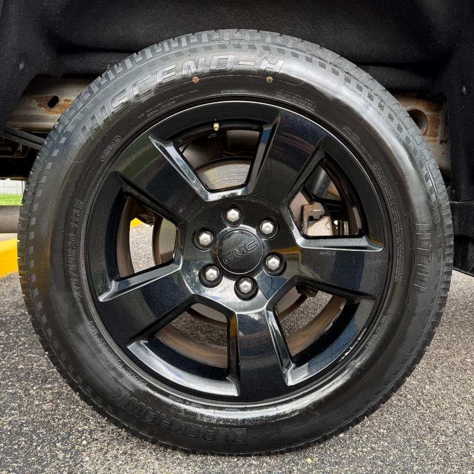 GMC Sierra 1500 4WD Double Cab 143.5" SLE 2017