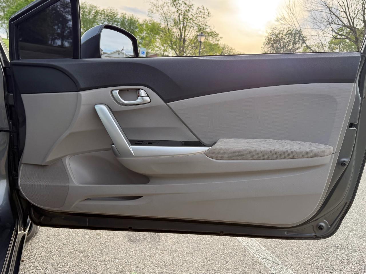 Honda Civic Cpe 2dr Auto EX 2012