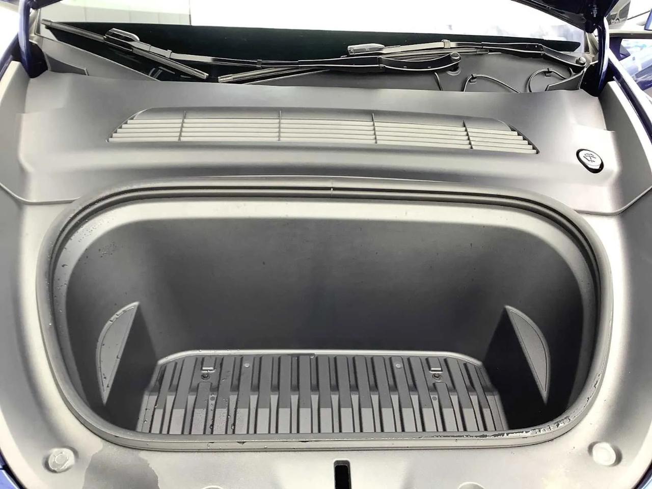 Tesla Model Y Performance AWD 2022