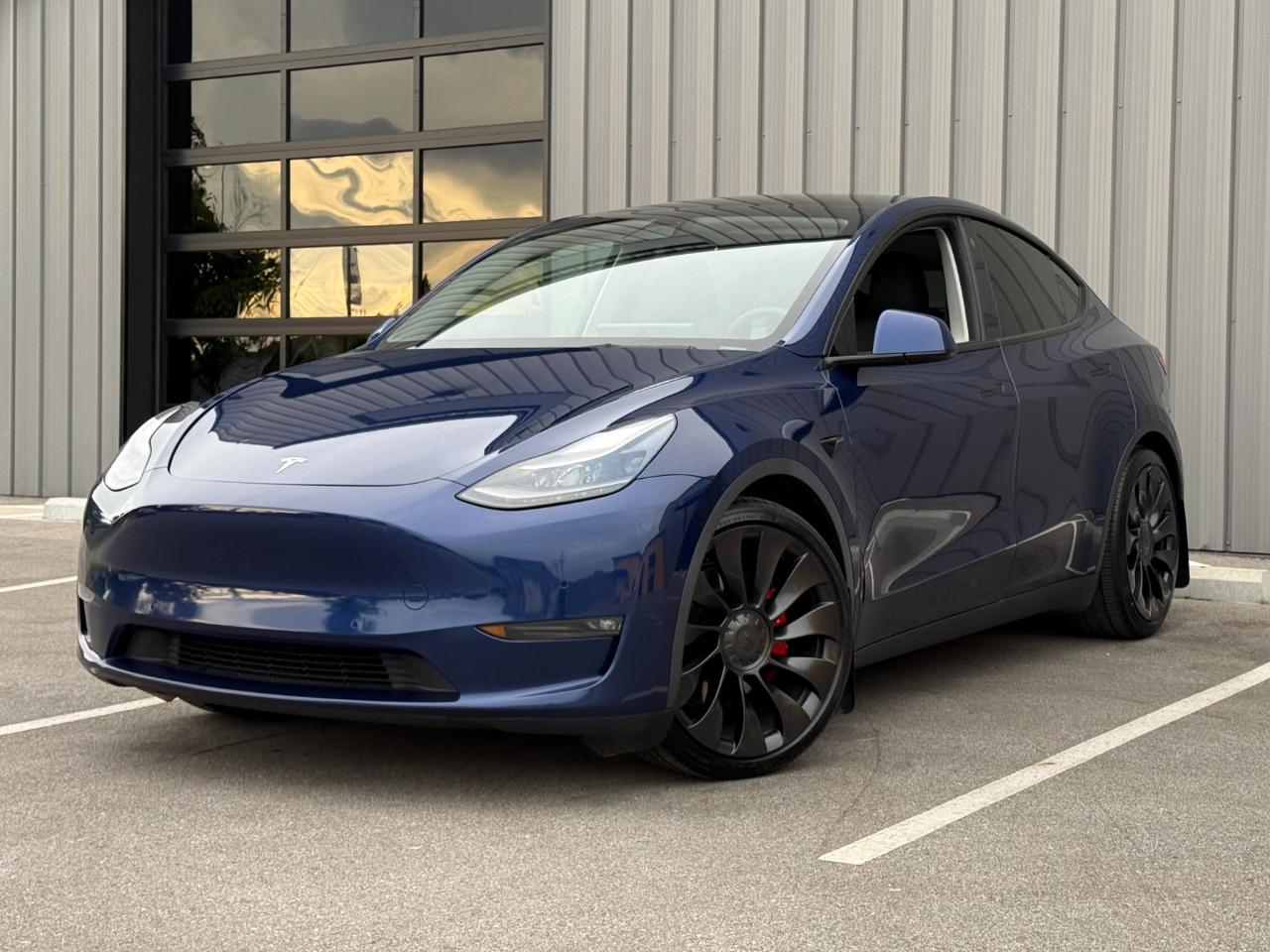 Tesla Model Y Performance AWD 2022