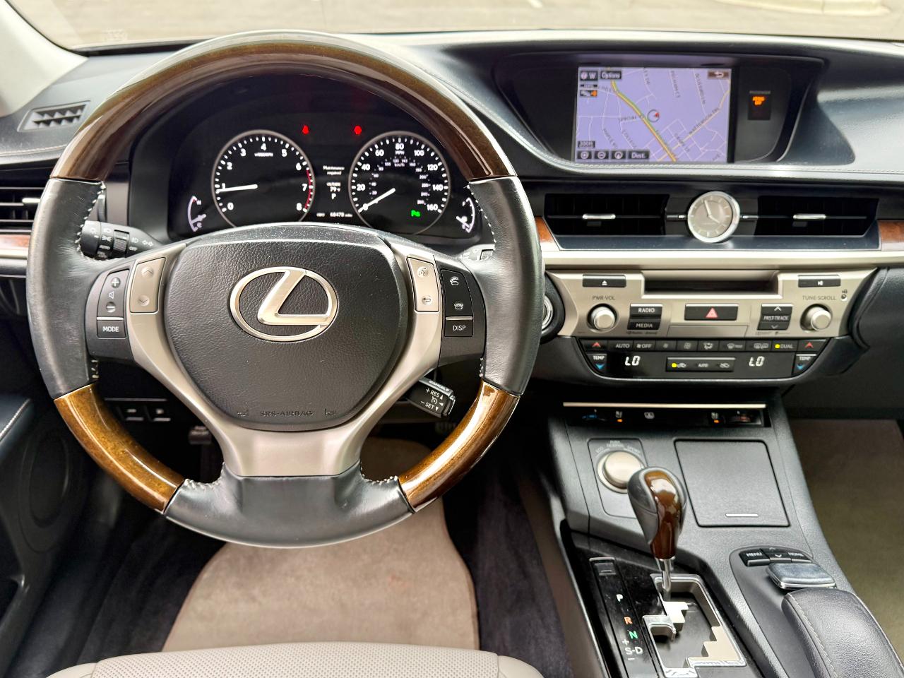 Lexus ES 350 4dr Sdn 2015