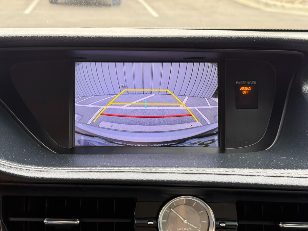 Lexus ES 350 4dr Sdn 2015
