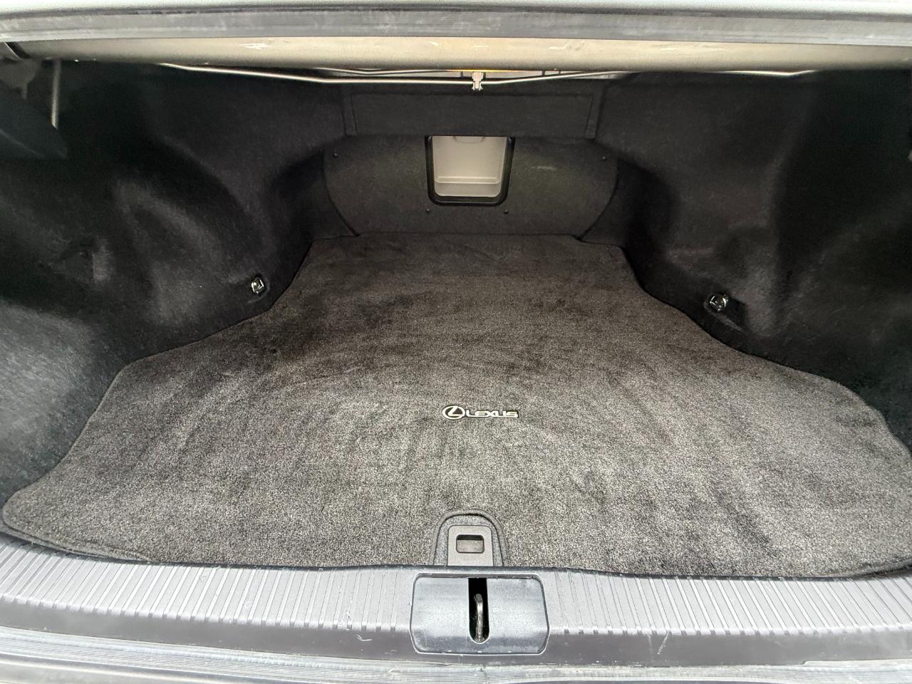 Lexus ES 350 4dr Sdn 2015