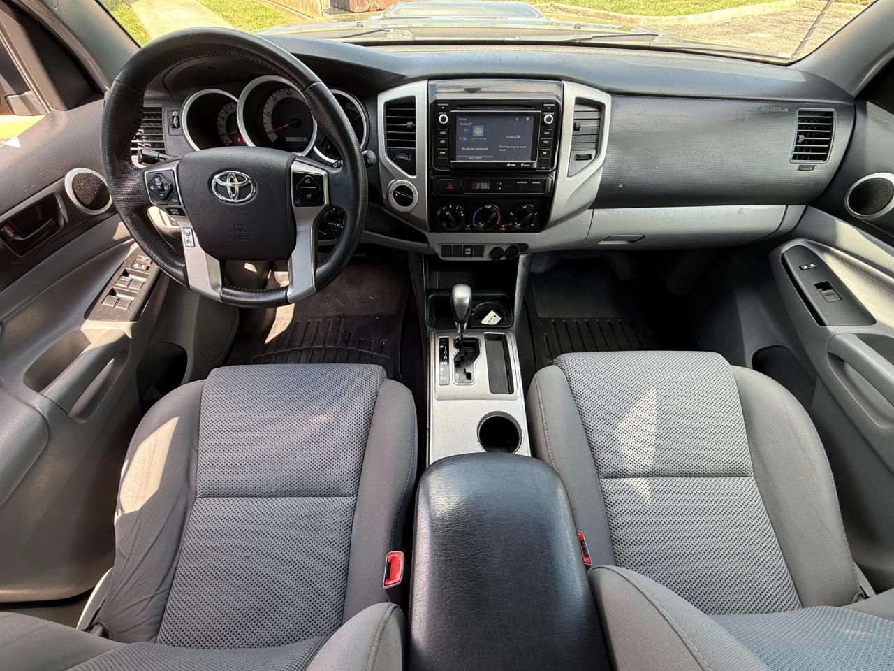 Toyota Tacoma 4WD Double Cab V6 MT (Natl) 2014