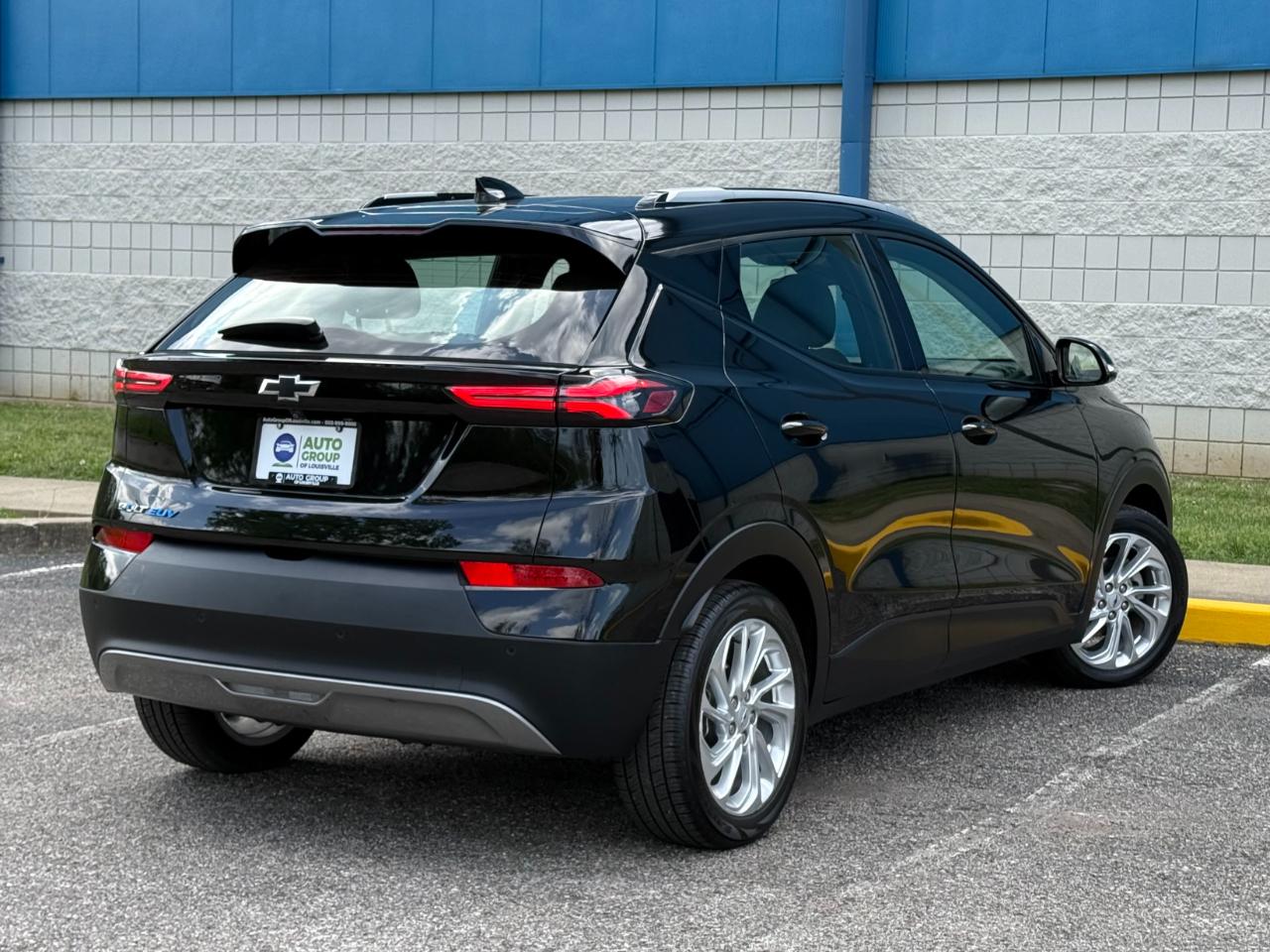 Chevrolet Bolt EUV FWD 4dr LT 2023