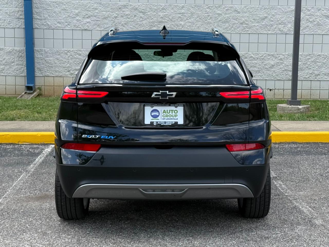 Chevrolet Bolt EUV FWD 4dr LT 2023