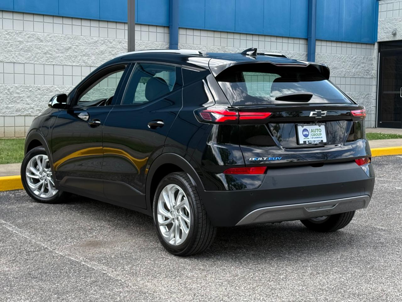 Chevrolet Bolt EUV FWD 4dr LT 2023