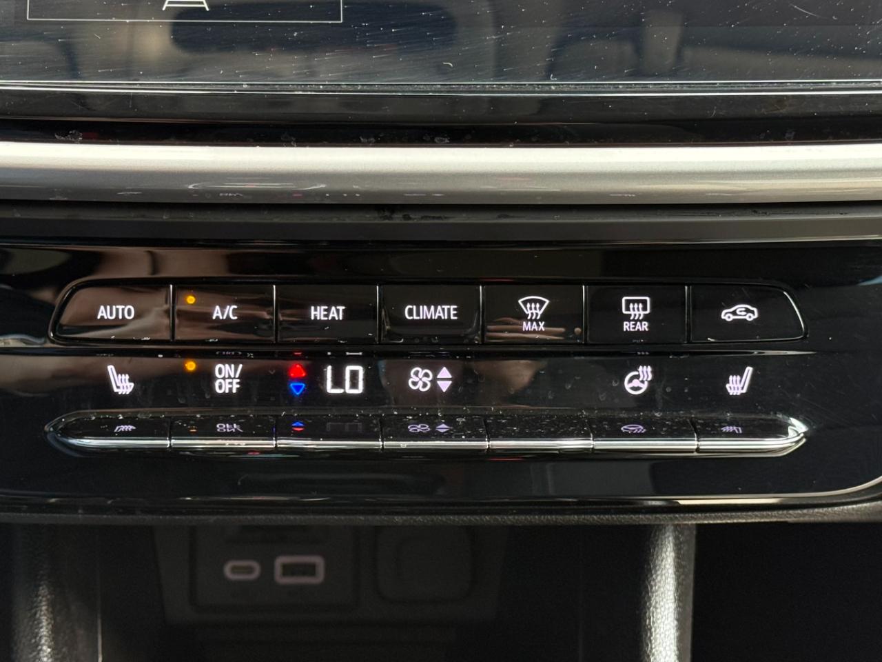 Chevrolet Bolt EUV FWD 4dr LT 2023