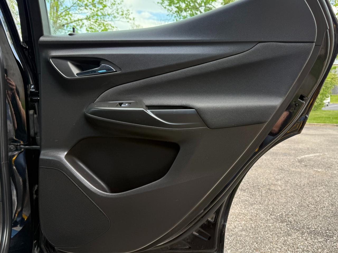 Chevrolet Bolt EUV FWD 4dr LT 2023