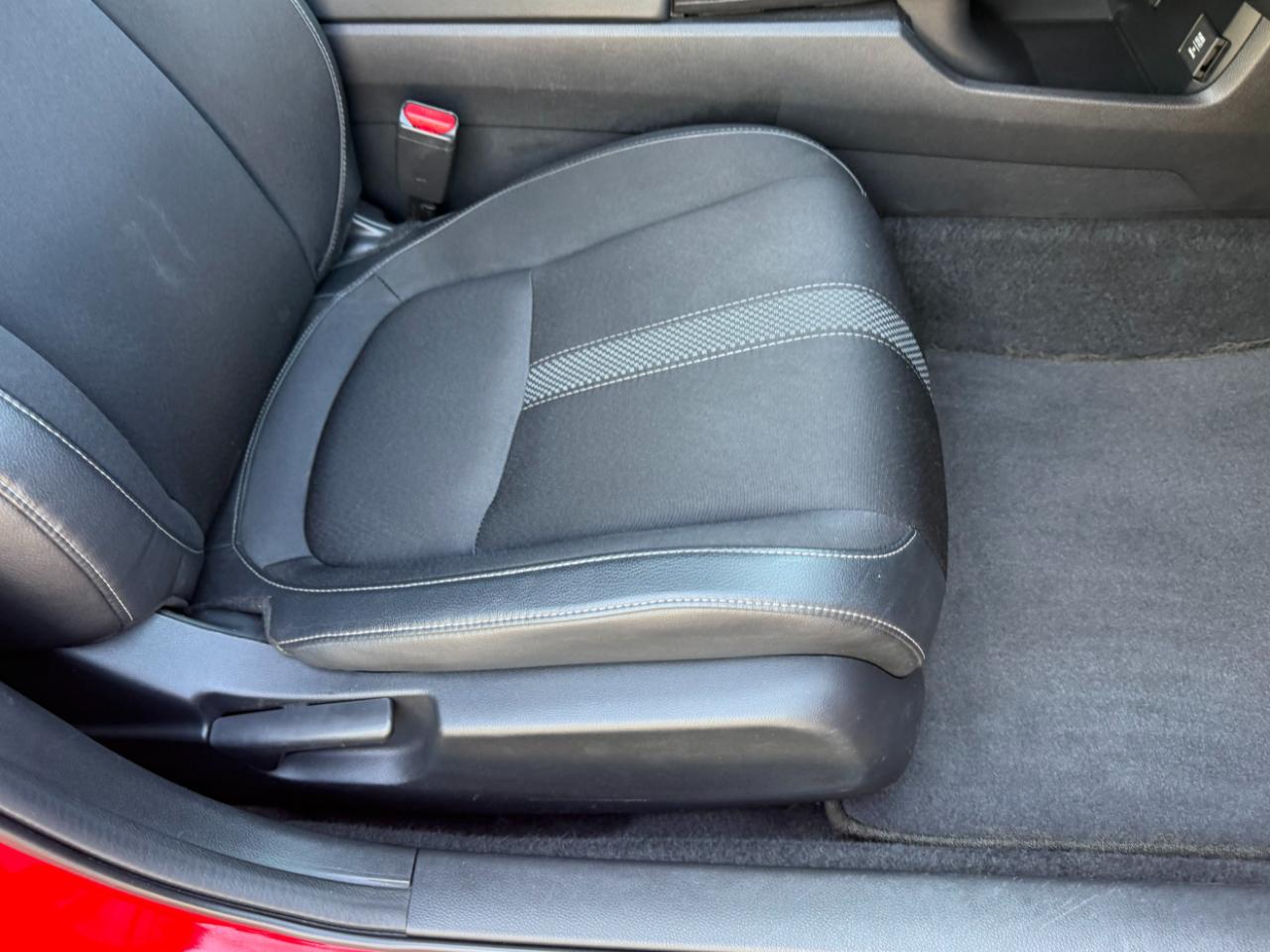 Honda Civic Sedan Sport Manual 2019