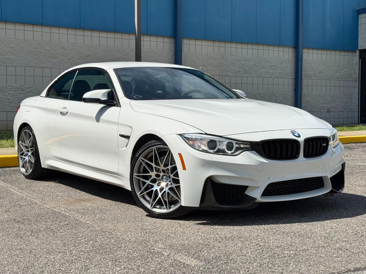 BMW M4 Convertible 2017