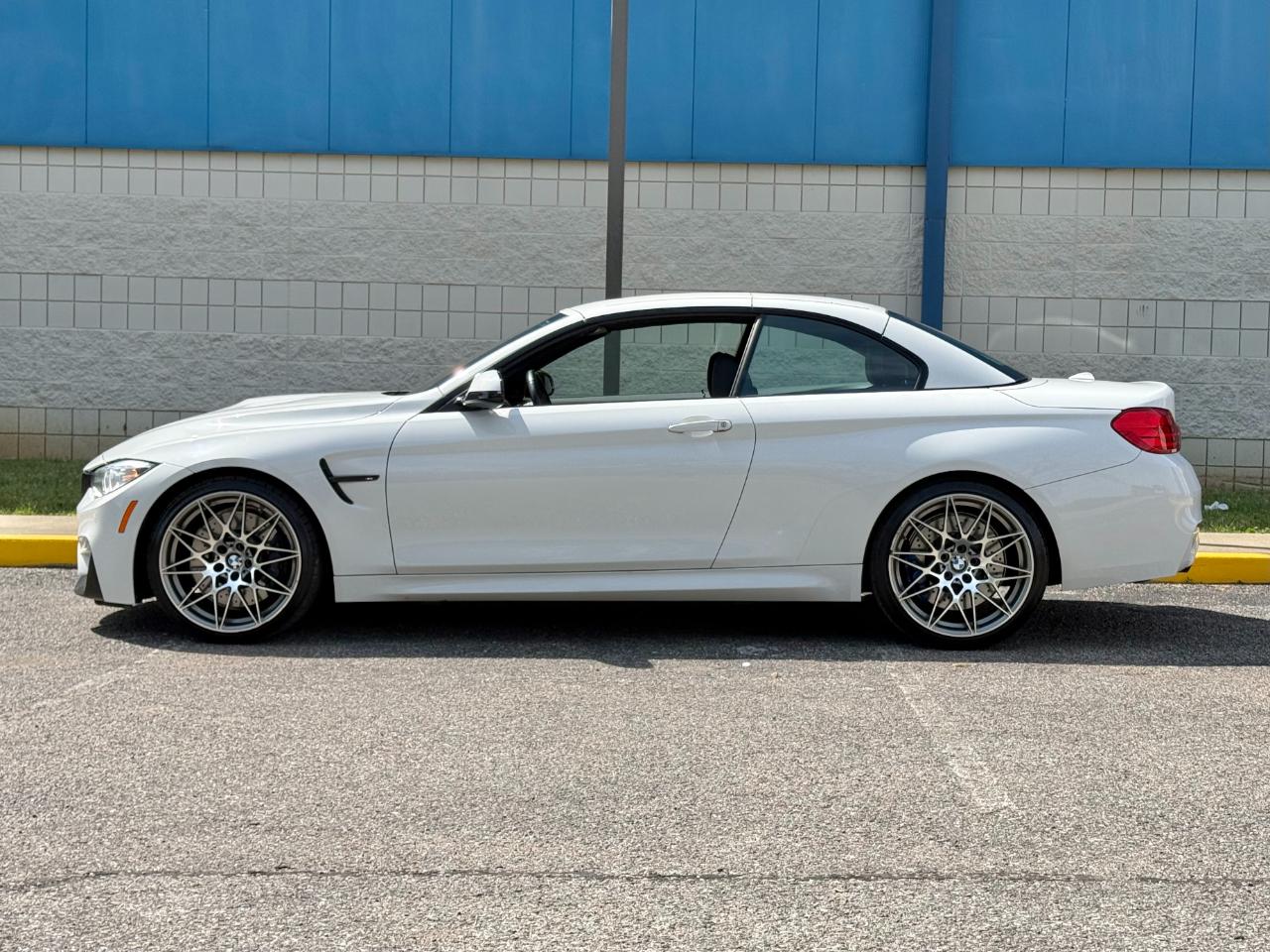 BMW M4 Convertible 2017
