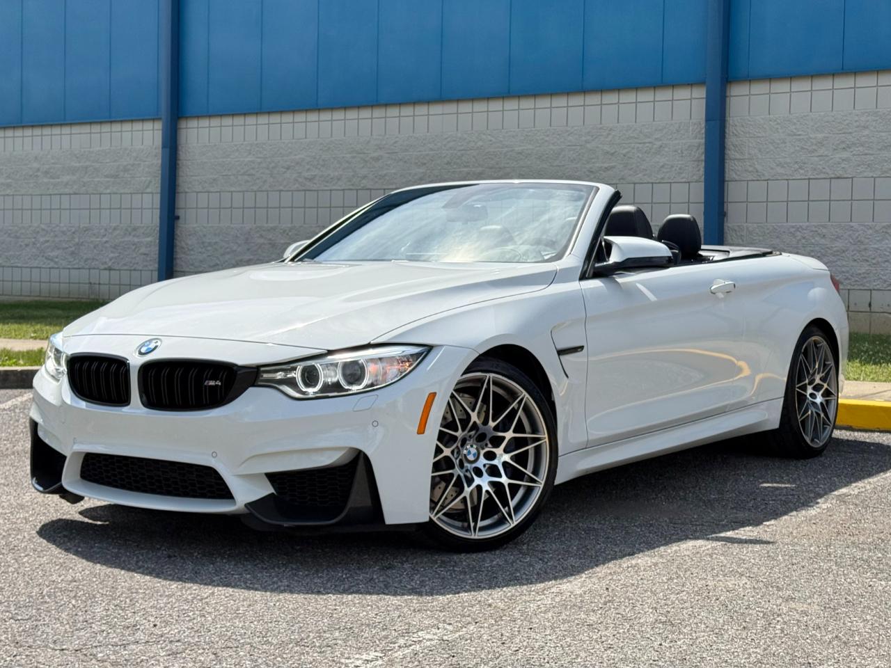 BMW M4 Convertible 2017