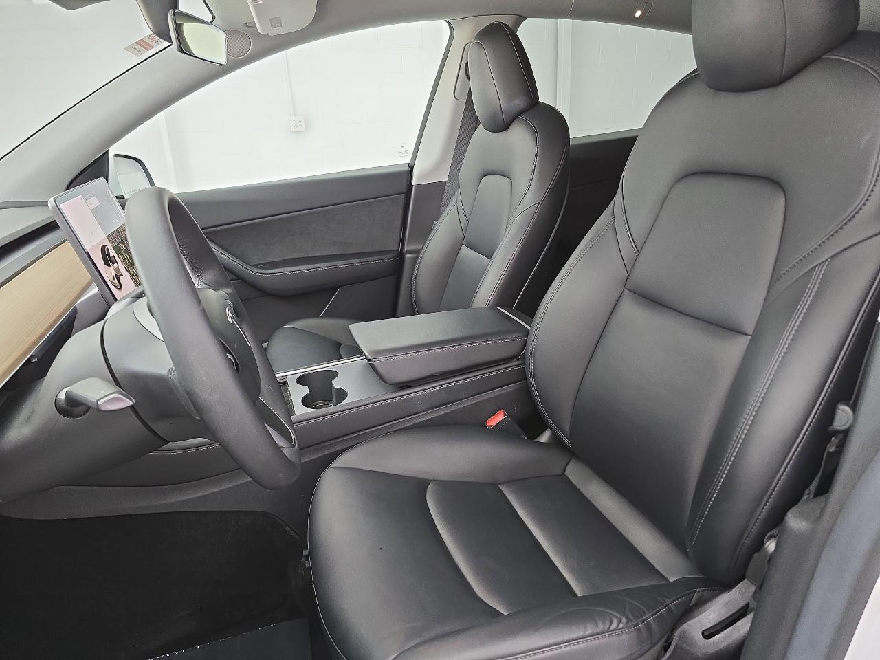 Tesla Model Y Long Range AWD 2023