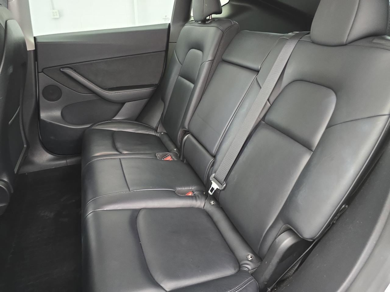 Tesla Model Y Long Range AWD 2023