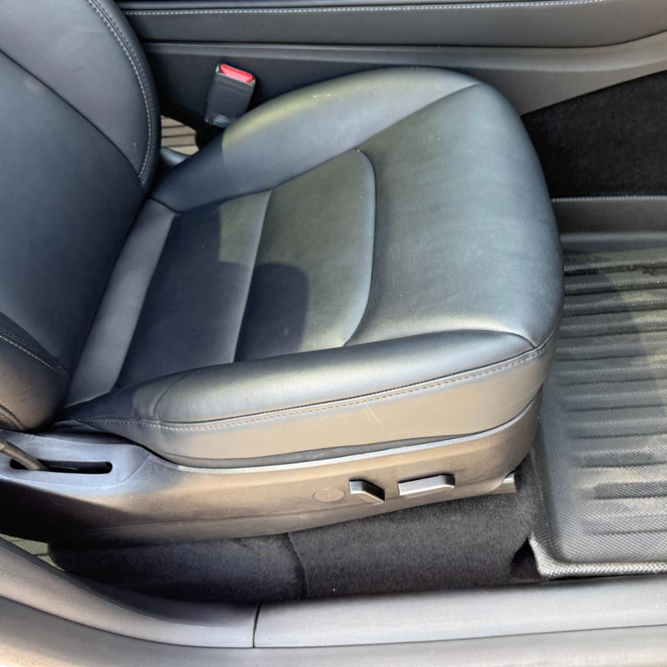 Tesla Model Y Long Range AWD 2023