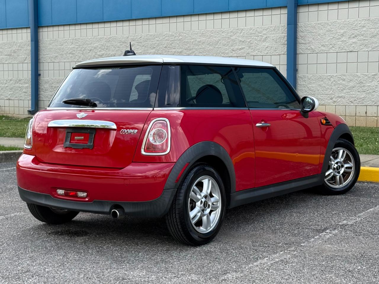 MINI Cooper Hardtop 2dr Cpe 2013