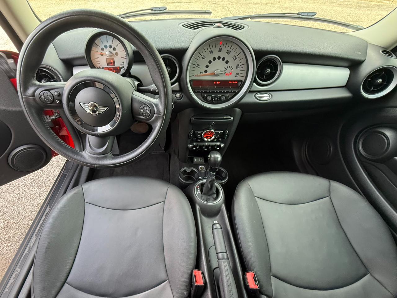MINI Cooper Hardtop 2dr Cpe 2013