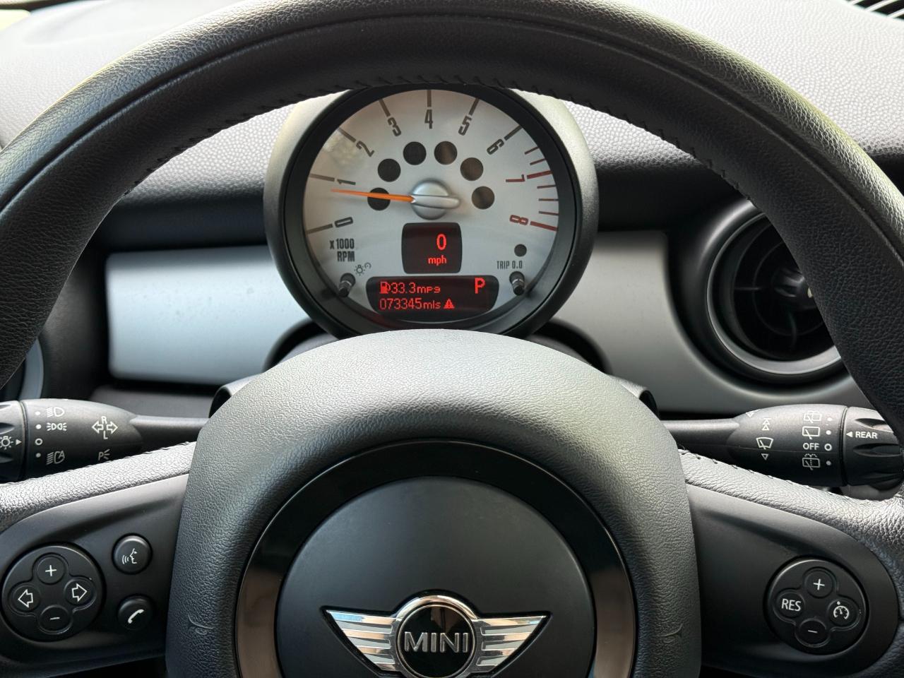 MINI Cooper Hardtop 2dr Cpe 2013