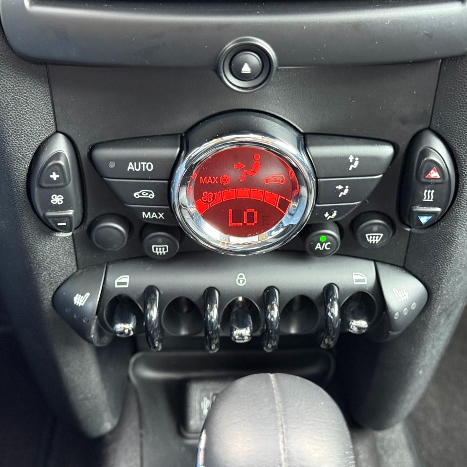 MINI Cooper Hardtop 2dr Cpe 2013