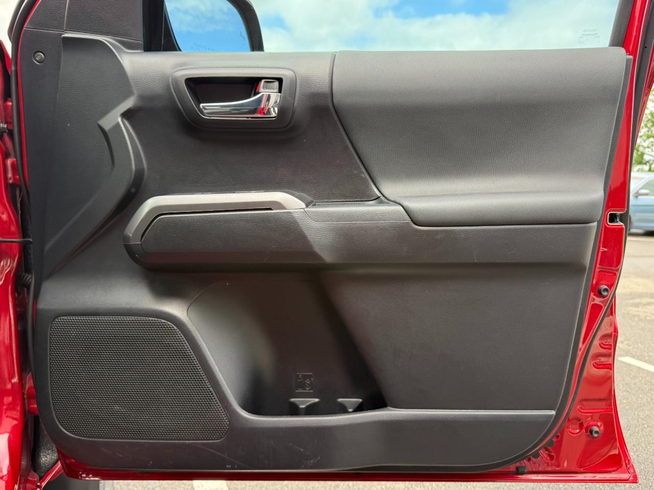 Toyota Tacoma 4WD TRD Off Road Double Cab 5' Bed V6 MT (Natl) 2021