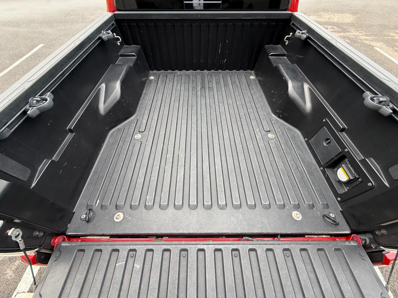 Toyota Tacoma 4WD TRD Off Road Double Cab 5' Bed V6 MT (Natl) 2021
