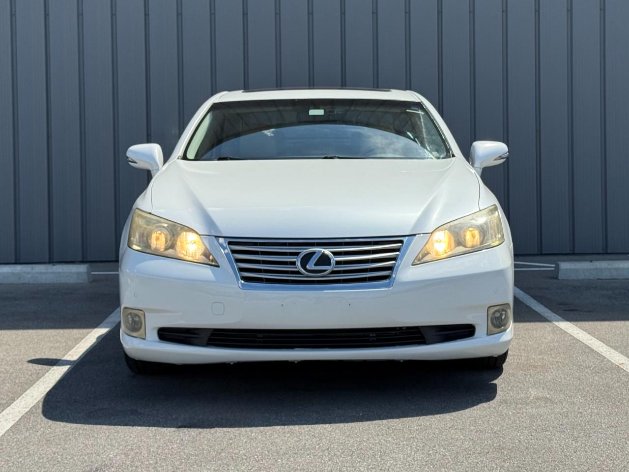Lexus ES 350 4dr Sdn 2010