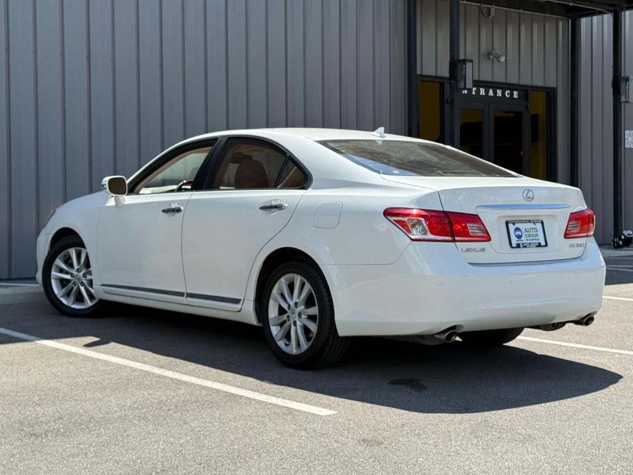 Lexus ES 350 4dr Sdn 2010