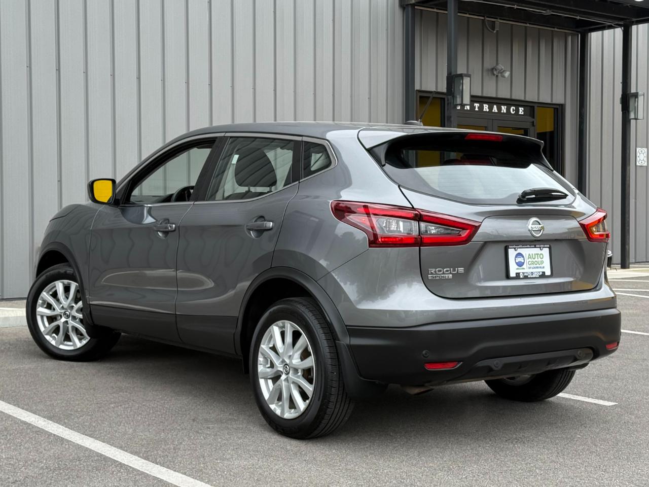 Nissan Rogue Sport FWD S 2021