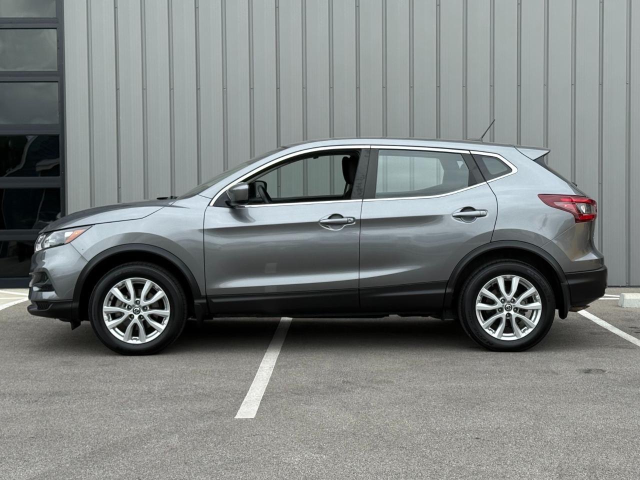 Nissan Rogue Sport FWD S 2021
