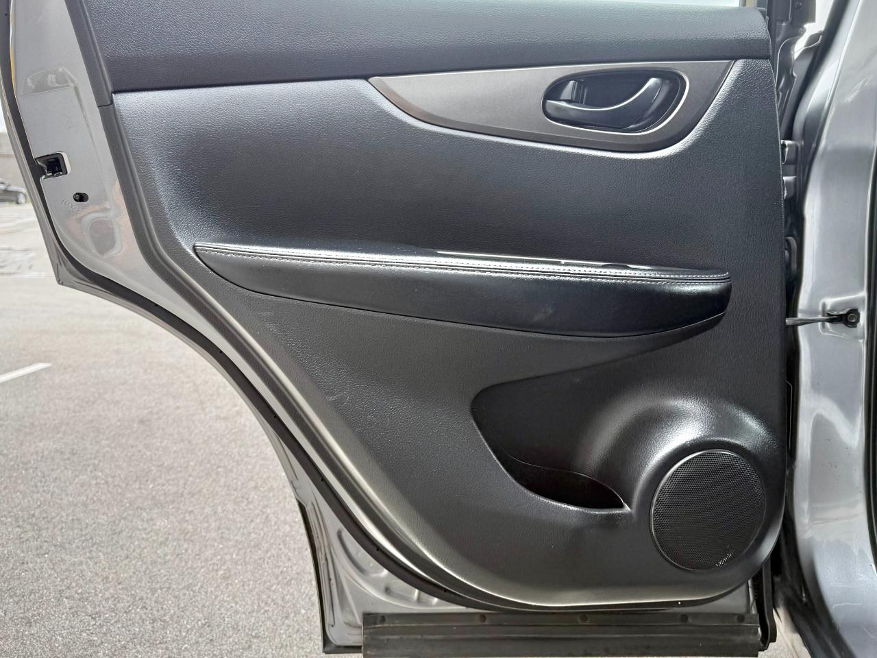 Nissan Rogue Sport FWD S 2021