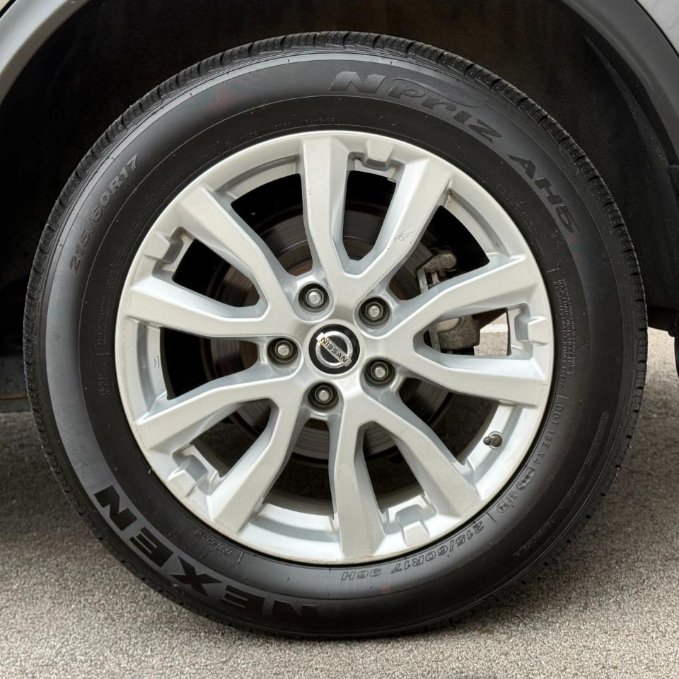 Nissan Rogue Sport FWD S 2021