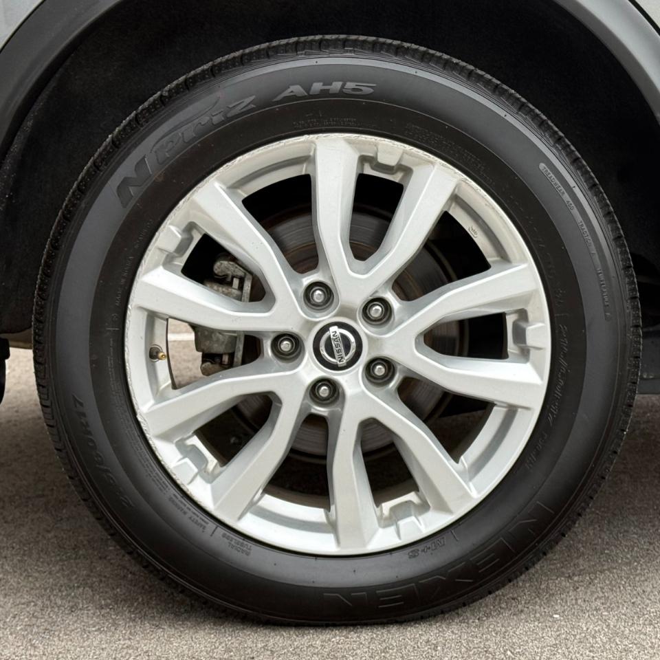 Nissan Rogue Sport FWD S 2021